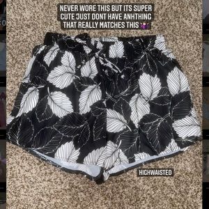 High Waisted Floral Shorts w/ tie